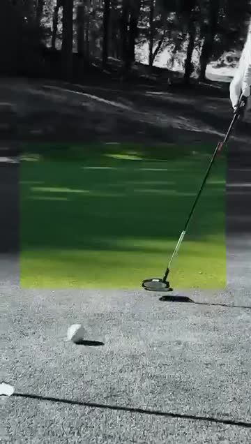 Golfeur sur le parcours du golf Bluegreen de Bresson, vidéo de VIC Studio